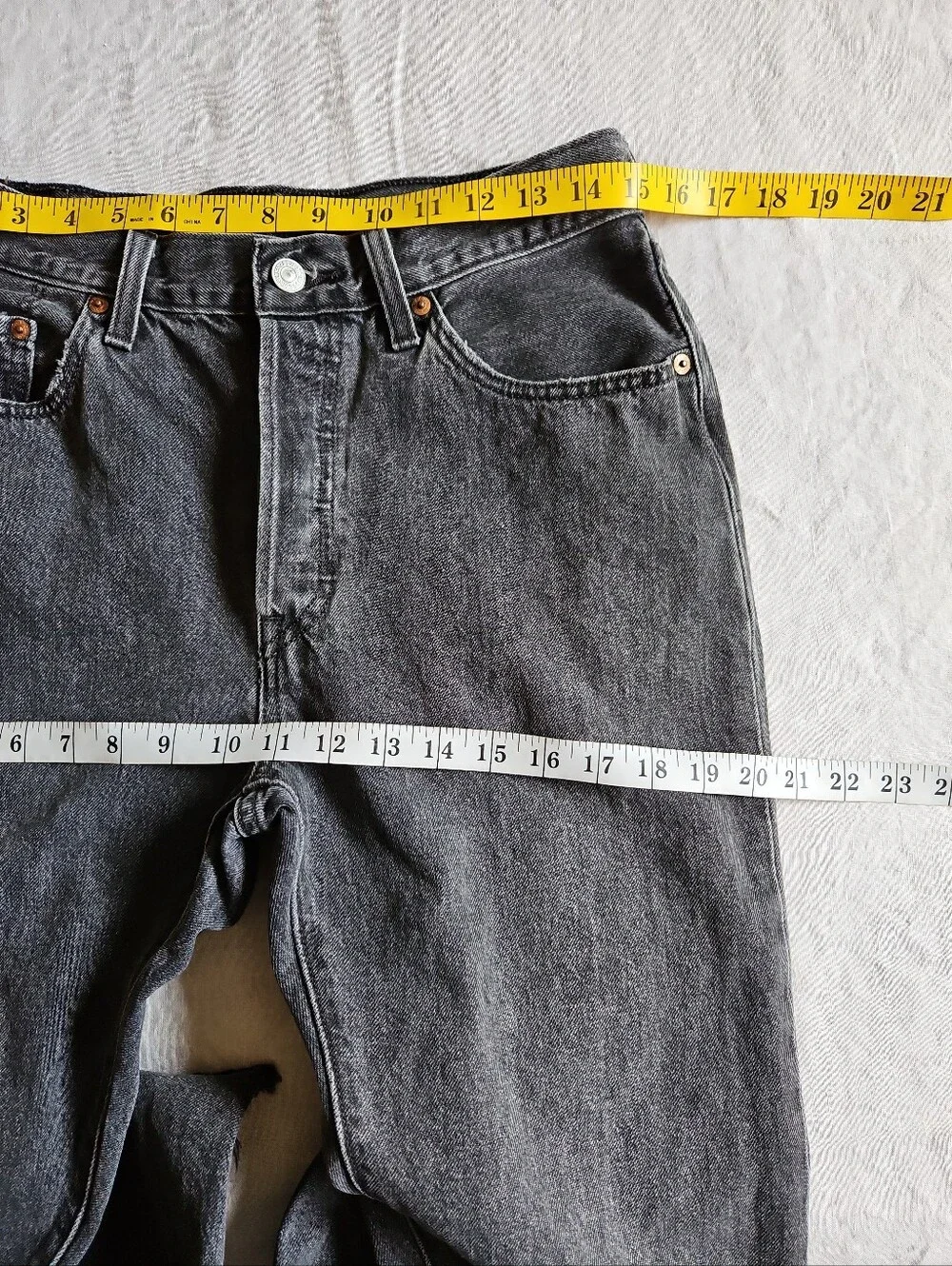 Levi's 501 Charcoal Gray Washed Straight Jeans Raw Hem Button Fly Size 29X30